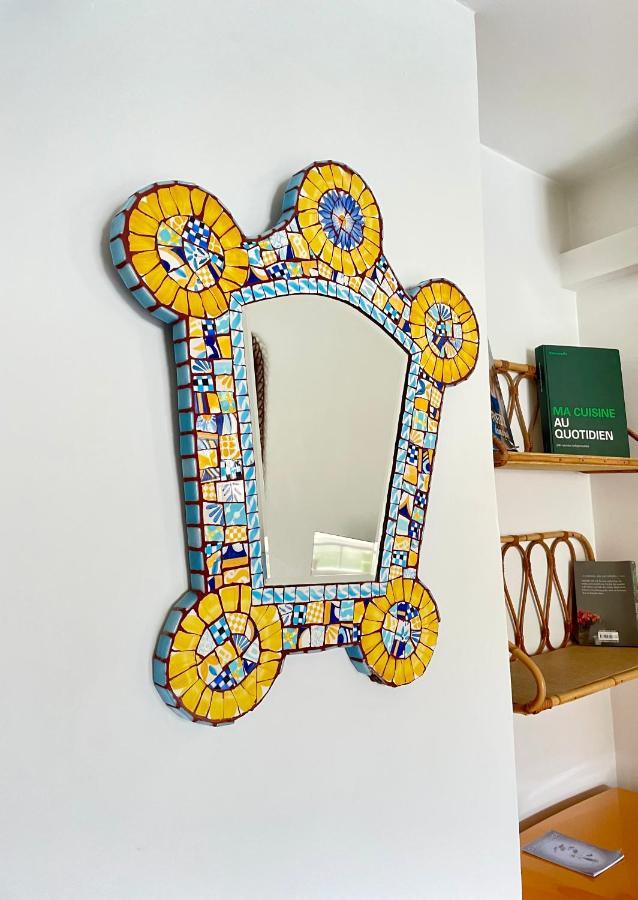 O Petit Monde Hotel Sanary-sur-Mer Luaran gambar